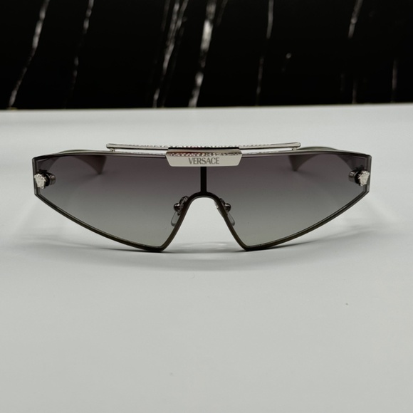 NEW VE2265 100011 VERSACE MOD 2265 1000/11 SILVER VE2265 1000/11 SUNGLASSES - Picture 8 of 16